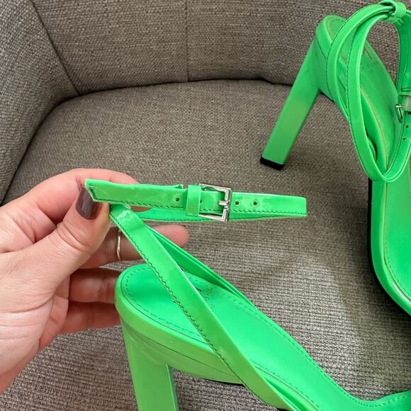 NWOT: Marc Fisher Arthur Strappy Heel - Picture 2 of 7